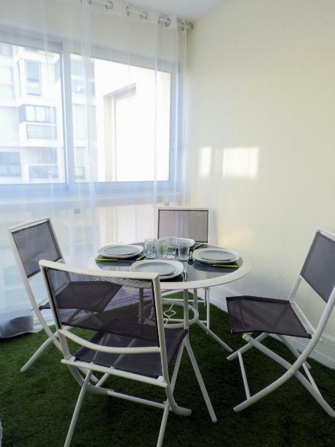 Appartement T2 De 40M2 Refait A Neuf Pour Vous ! Climatise La Grande Motte Bagian luar foto